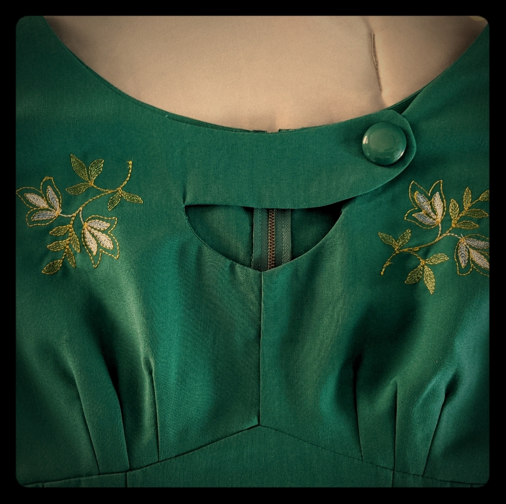 Bettie Page XL Green Sierra Dress